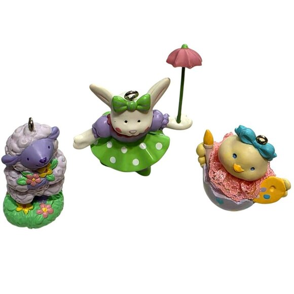 3 Vintage Avon Easter Ornaments Bunny Chick Egg Lamb Spring Figurines Decor 1991 - Picture 5 of 10